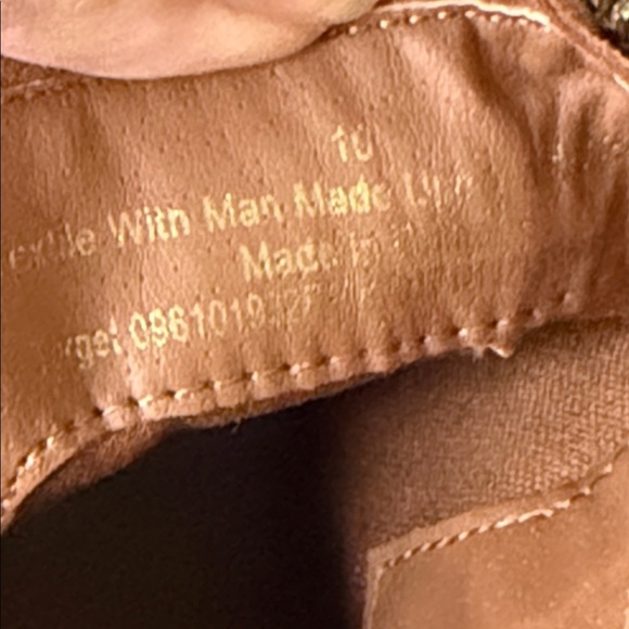 DV Dolce Vita Tan Peep-Toe Fringed Ankle Booties Faux Suede concert Western - Picture 9 of 14